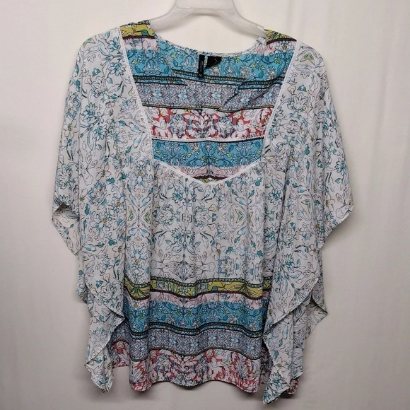 new directions Tops - New Directions Blouse